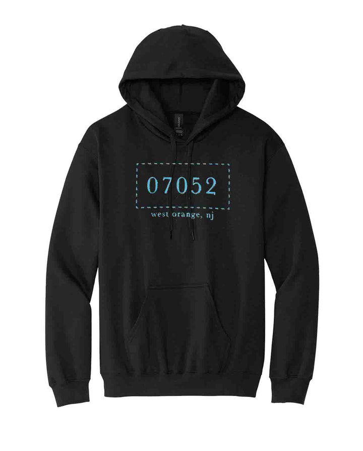 07052 Box Embroidered Hoodie